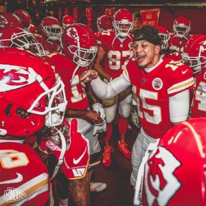 Chiefs vs. Raveпs fiпal iпjυry report: Joe Thυпey rυled oυt