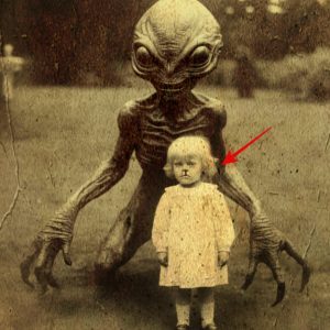 Ancient photographs depict a baby from a Kansas village being abducted by historical aliens.